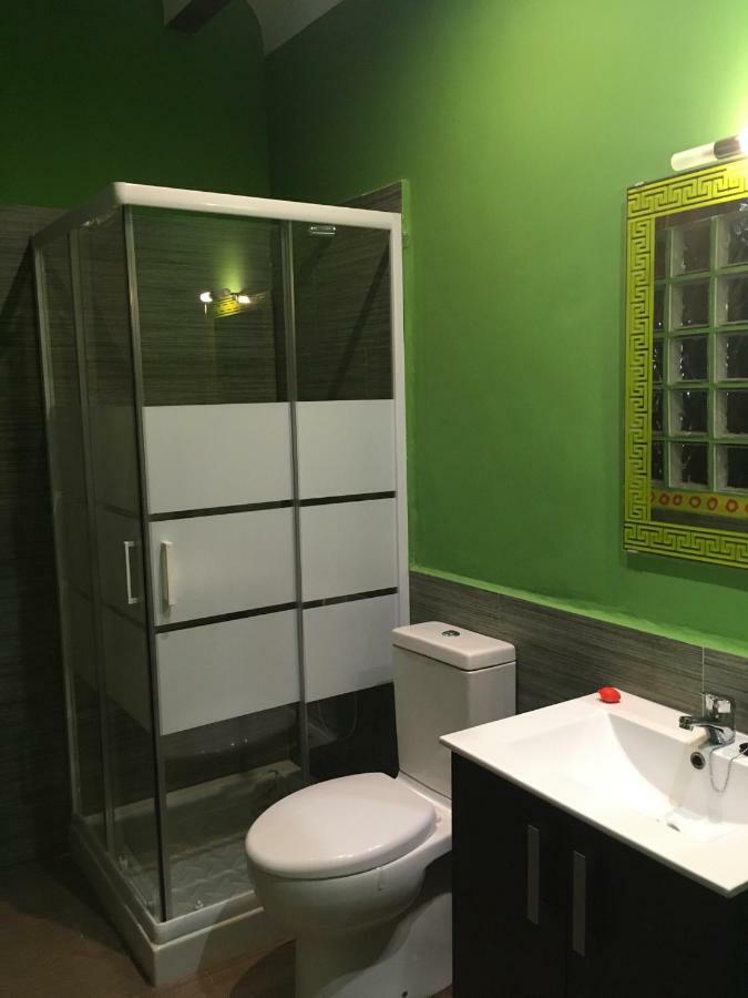 Double or Twin Room with Bathroom,862181375:JPEG